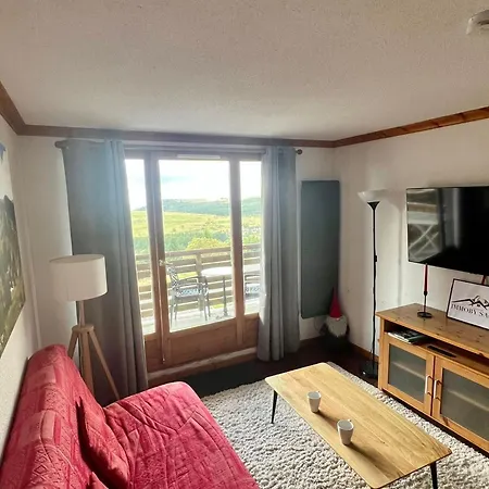 Appartement Accueillant Pour 6 Avec Balcon Et Parking Proche Des Pistes